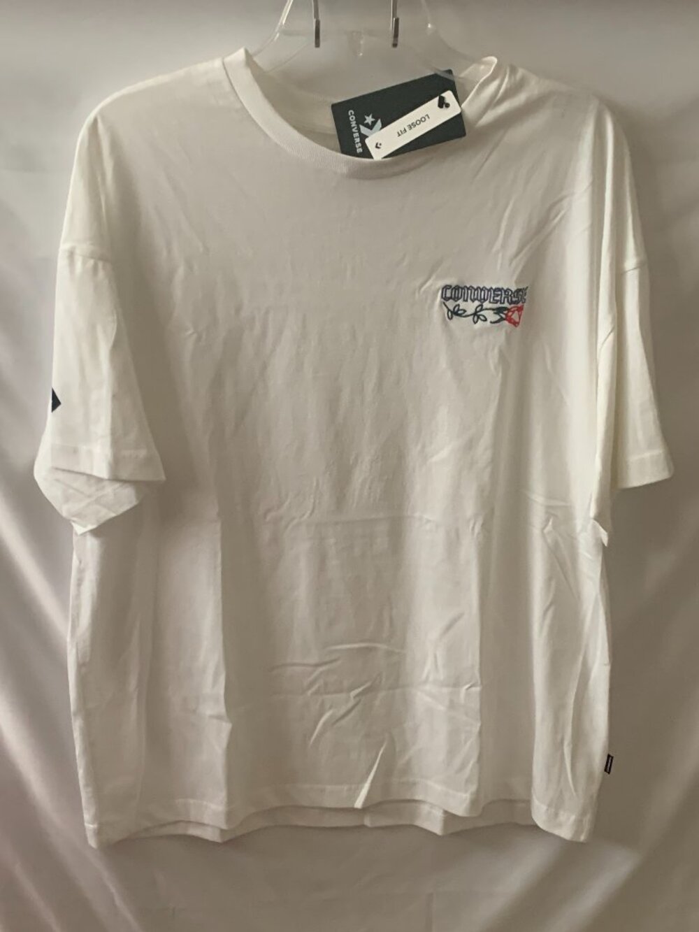 CONVERSE Rose Embroidered Oversized Crew Neck Tee in White Sz LARGE